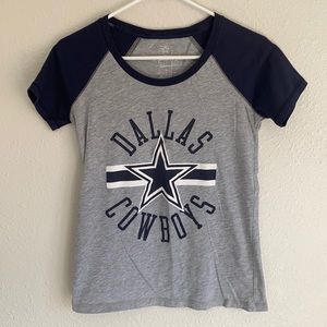 Women’s Dallas Cowboys Logo Top